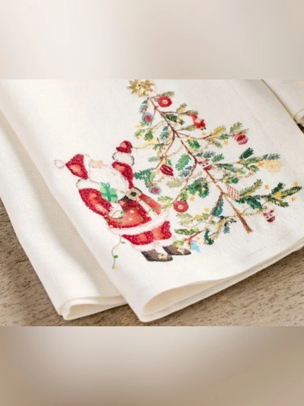 Pottery Barn Christmas In The Country Santa Linen / Cotton Napkins ( Set of 4 )
